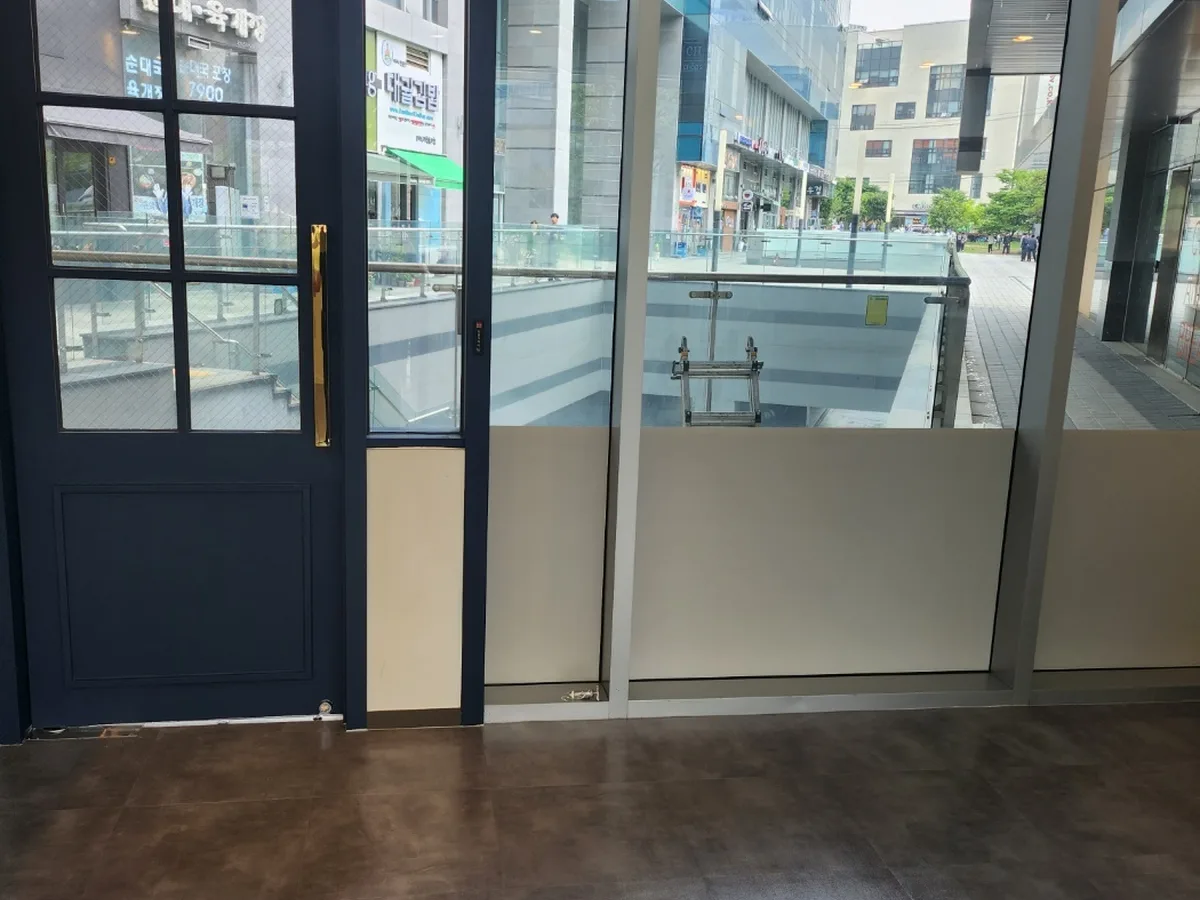 의왕시 왕곡동 사무실 싱크대 붙박이장 위생청소 사례 - 행진크린